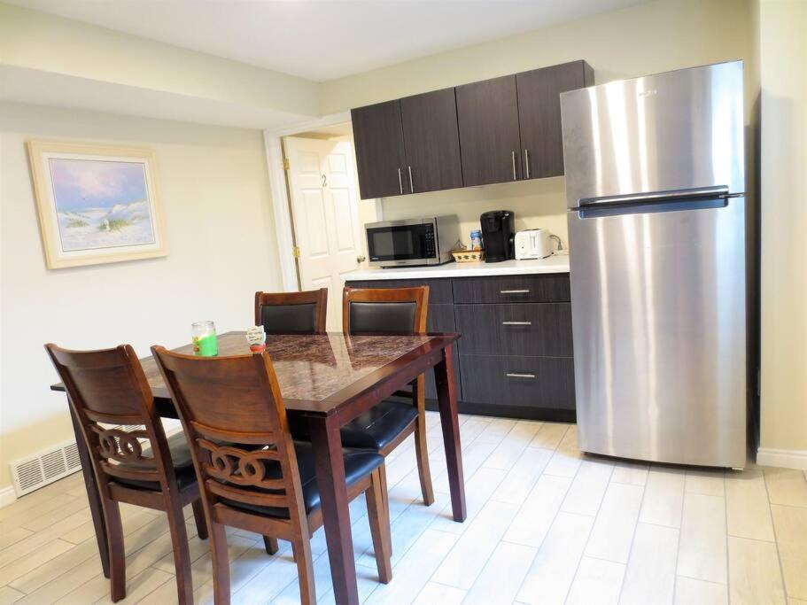 Entire Huge Basement! Fast Wifi! Private Entrance! Villa Salt Lake City Exterior photo
